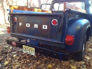 1961 Ford F 100 US Air Force pick up