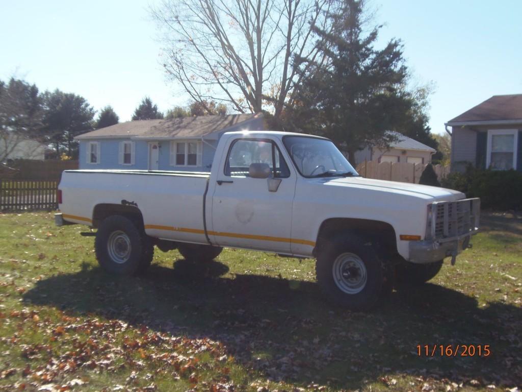 1984 Chevrolet 1 Ton 4×4 Miltary Truck