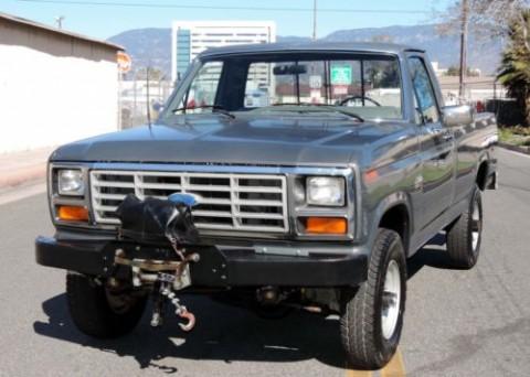 1986 Ford F 250 4&#215;4, California Truck for sale