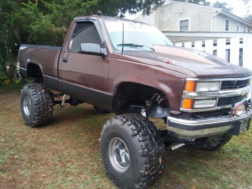 1988 Chevy 1500 4×4 Pick up