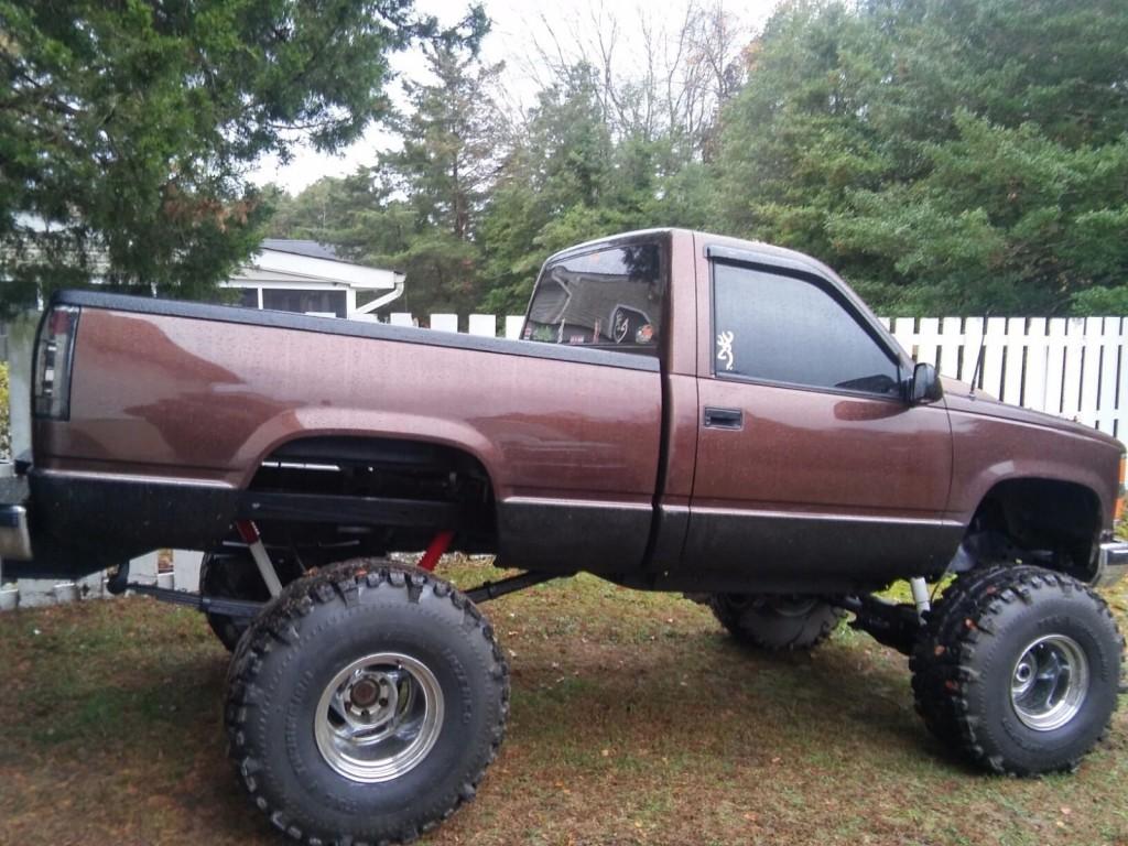 1988 Chevy 1500 4×4 Pick up