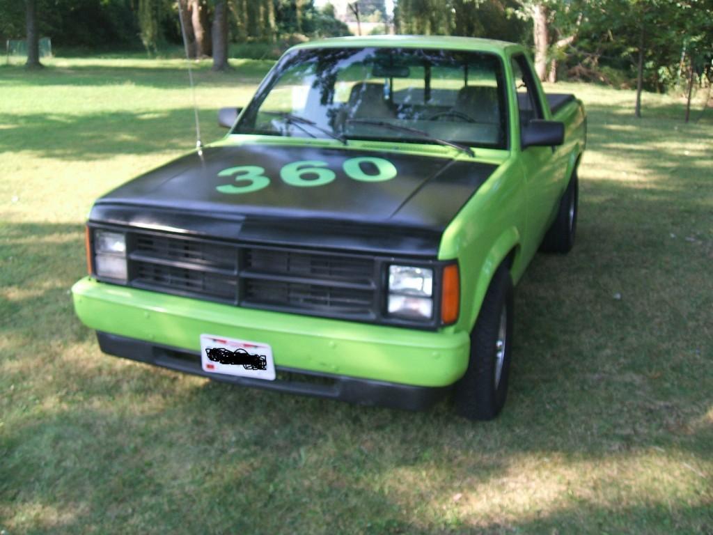 1989 Dodge Dakota V8 Roller