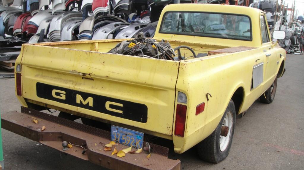 1969 GMC Sierra 2500 Long bed truck