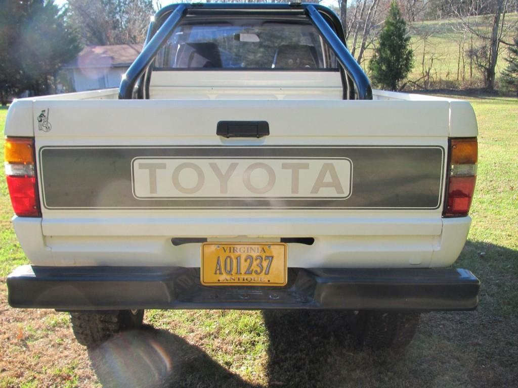 1985 Toyota Pickup Truck