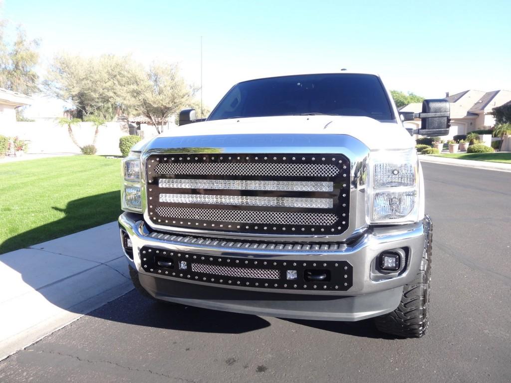 2013 Ford F 350 Lariat Fully loaded