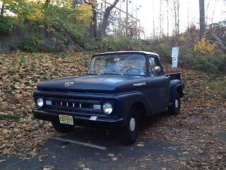 1961 Ford F100 US Air Force pick up