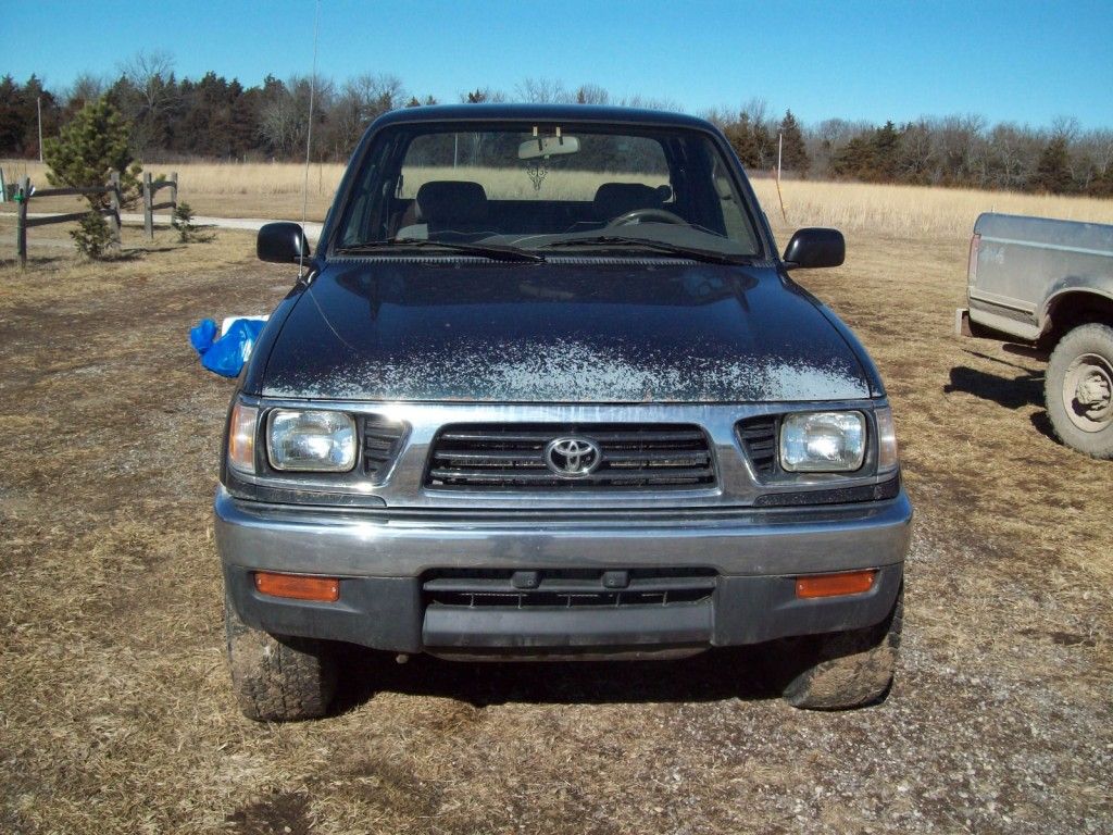 1997 Toyota Tacoma truck