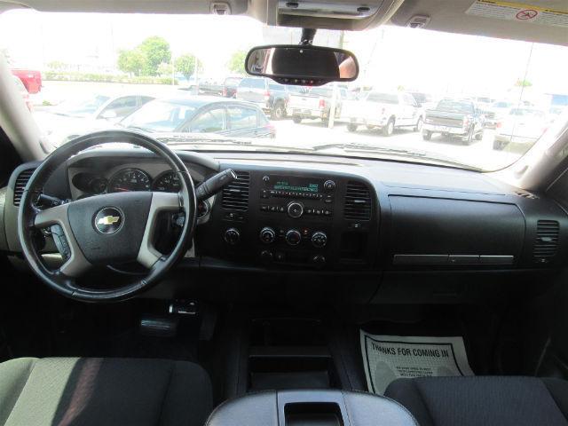 2011 Chevrolet Silverado 2500HD Crew Cab