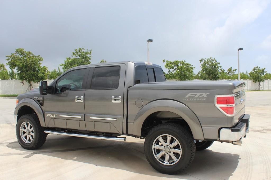 2012 FORD F150 Lariat CREW CAB 4WD FTX PACKAGE