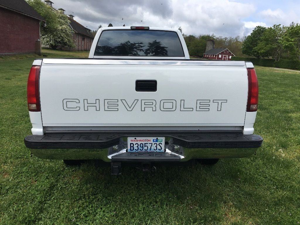 Clean well cared of 1994 Chevrolet Silverado 2500 pickup