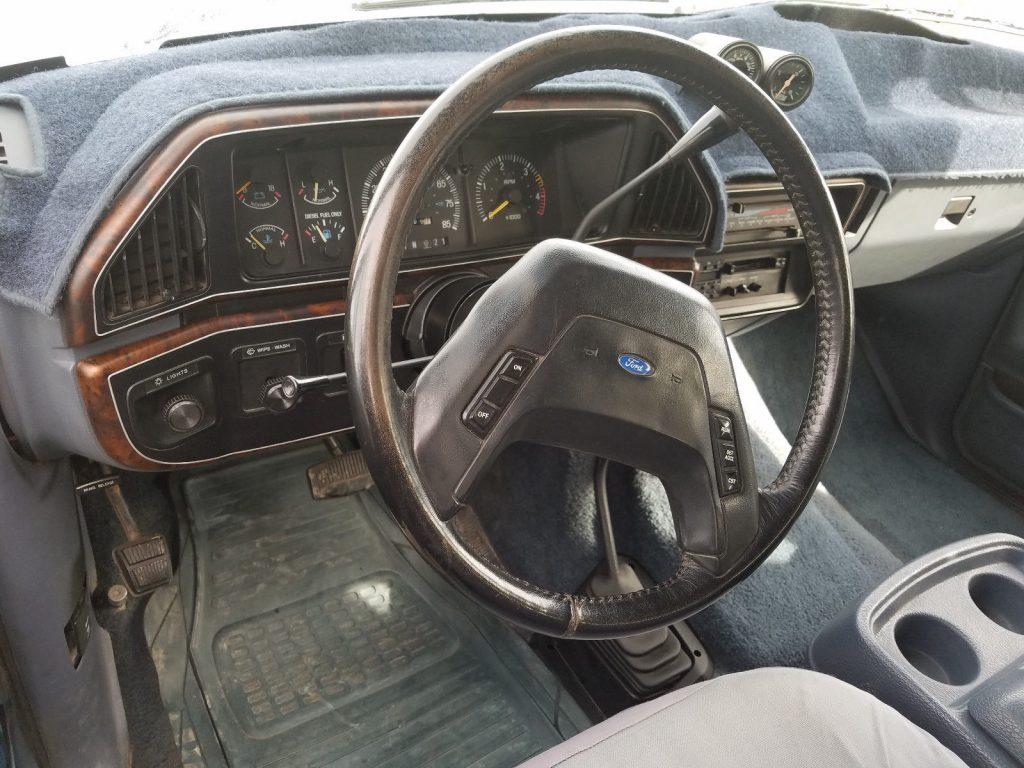 Rust free 1990 Ford F 250 XLT LARIAT pickup