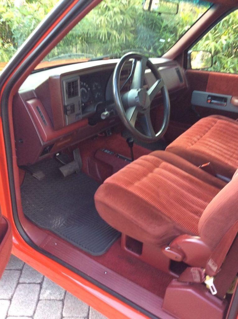 Straight body 1989 Chevrolet C/K Pickup 1500 Silverado