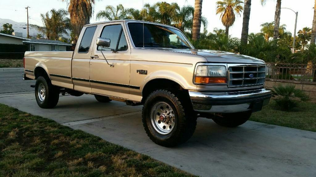 Well maintained 1992 Ford F 250 pickup