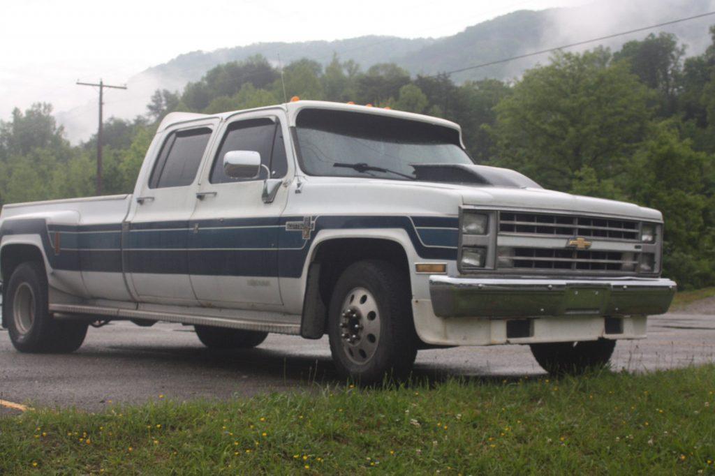 Big block power 1987 Chevrolet C/K Pickup 3500 Kodiak pickup