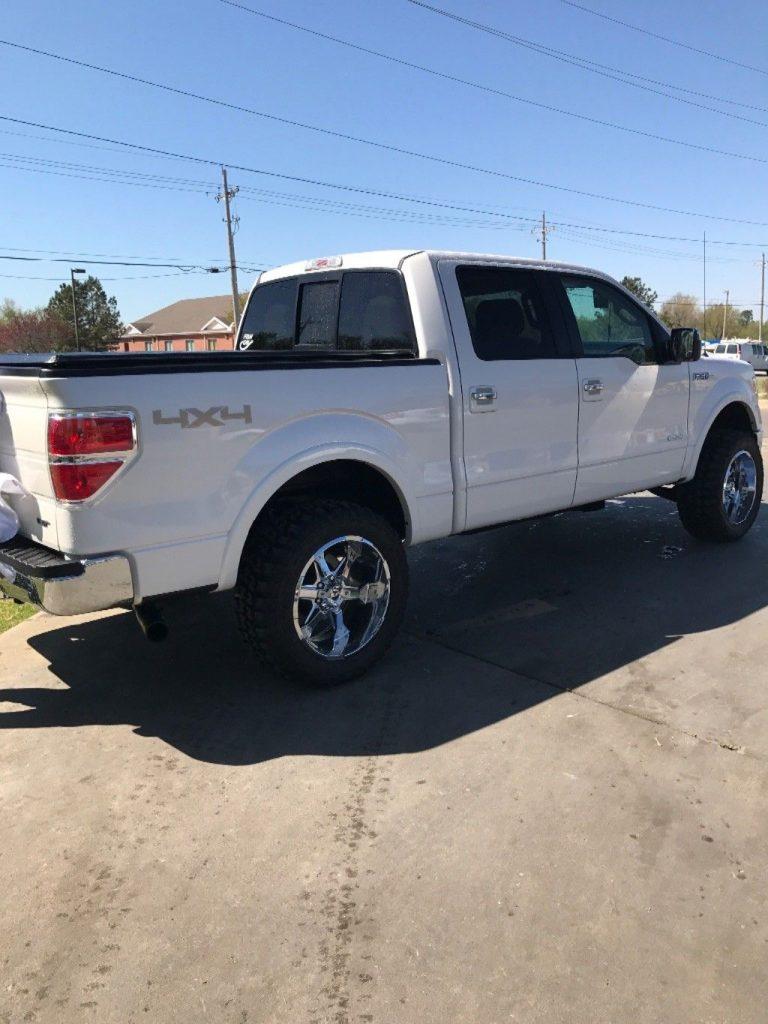 power everything 2012 Ford F 150 Lariat pickup