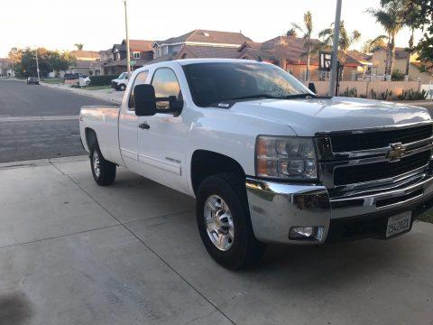awesome condition 2010 Chevrolet Silverado 2500 pickup for sale