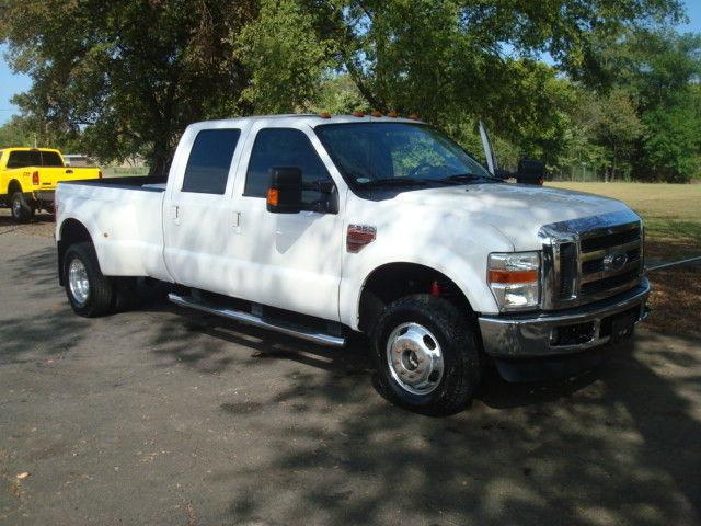 loaded 2010 Ford F 350 LARIAT pickup