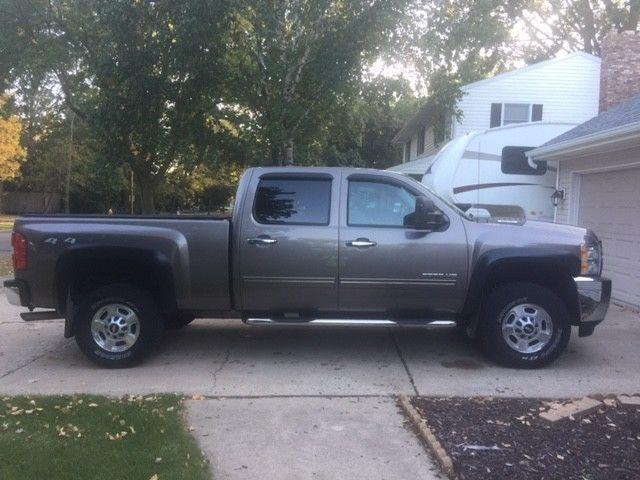 no damage 2011 Chevrolet Silverado 2500 LT pickup