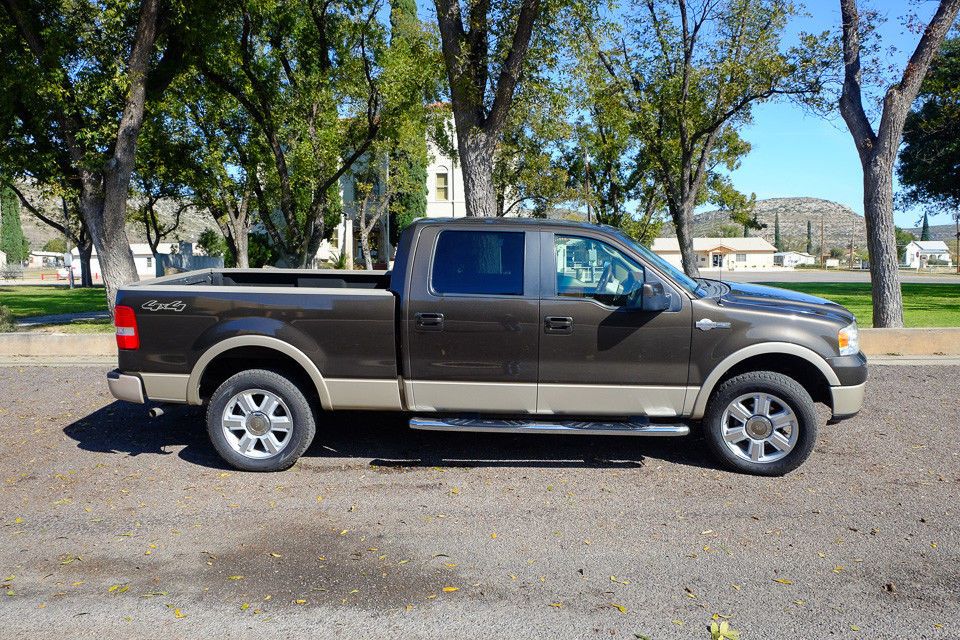 great condition 2008 Ford F 150 King Ranch Crew Cab 6.5′ Bed 4×4 pickup