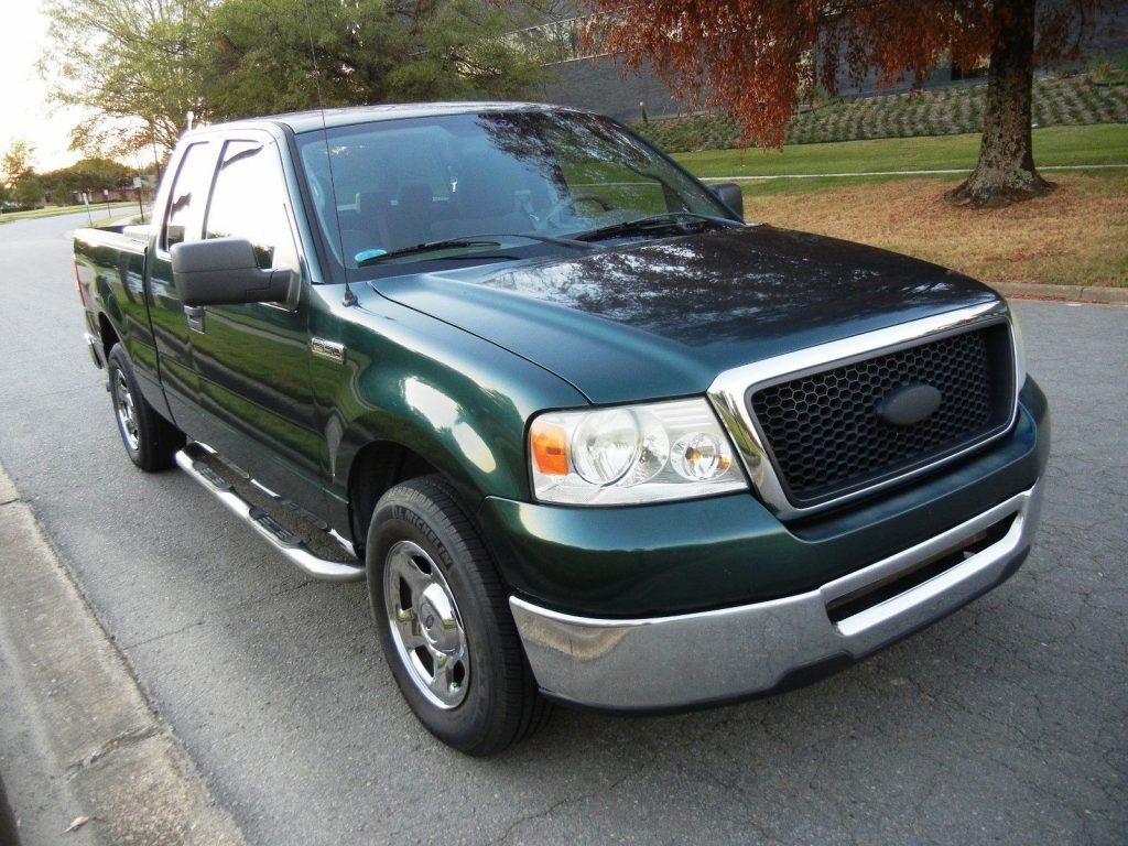 well maintained 2008 Ford F 150 XLT pickup