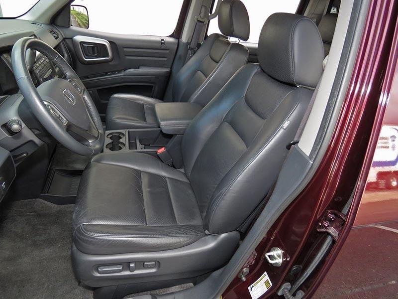 low mileage 2014 Honda Ridgeline RTL 4WD pickup