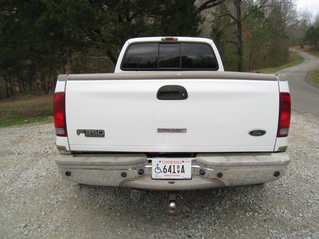 well equipped 2003 Ford F 350 KING RANCH pickup