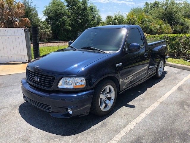 low miles 2002 Ford F 150 Lightning pickup