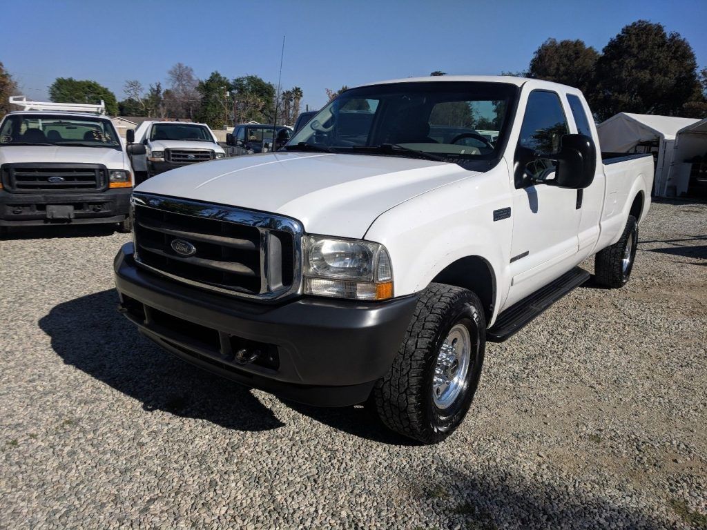 very nice 2002 Ford F 350 XLT pickup