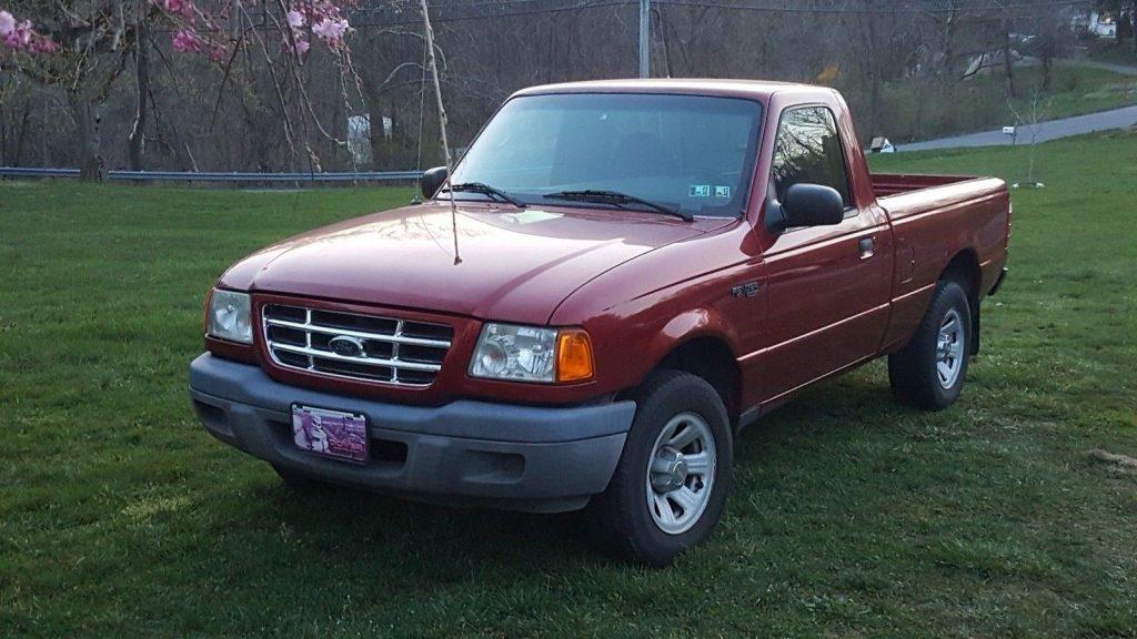 needs windshield gasket 2003 Ford Ranger pickup