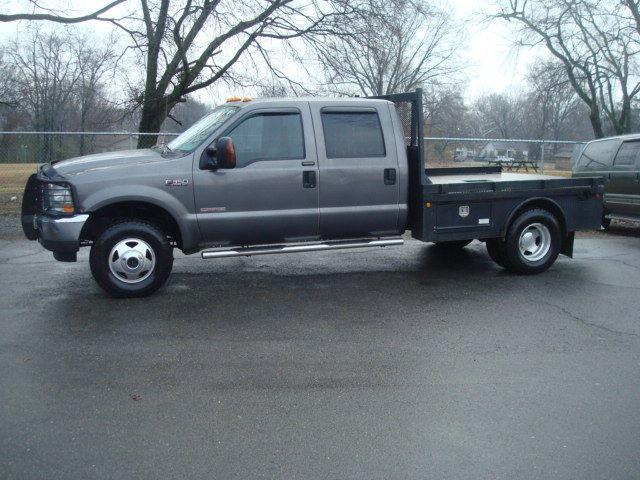 loaded 2004 Ford F 350 LARIAT flatbed pickup