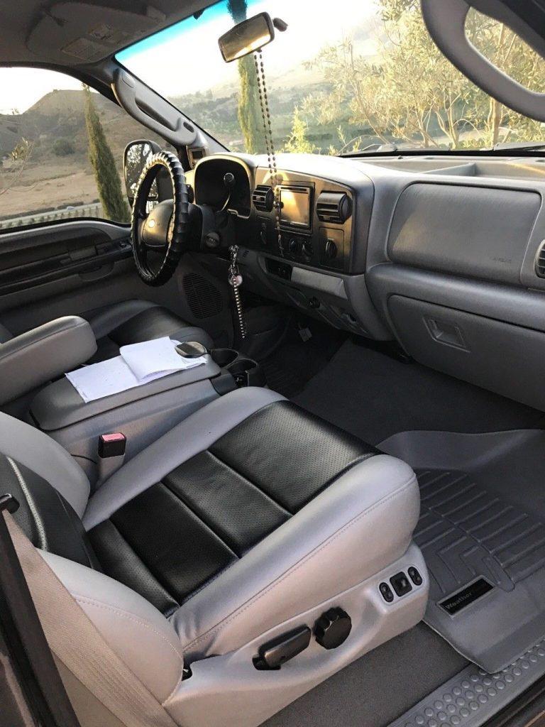modified 2005 Ford F 250 pickup