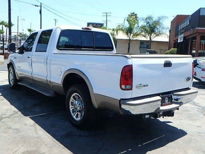 needs repair 2005 Ford F 350 Super Duty King Ranch pickup