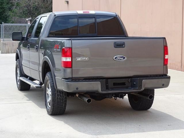 well optioned 2005 Ford F 150 pickup