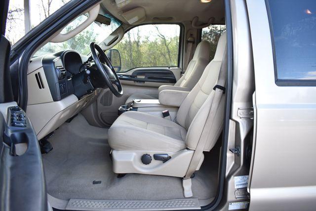 very nice 2006 Ford F 250 XLT pickup