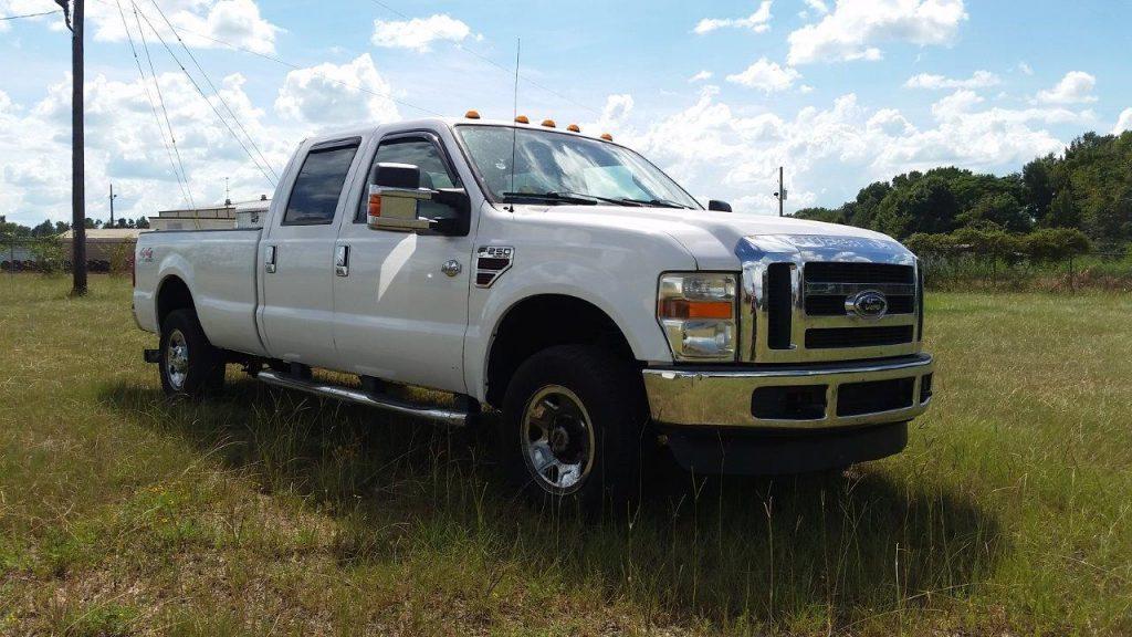 many extras 2009 Ford F 250 pickup
