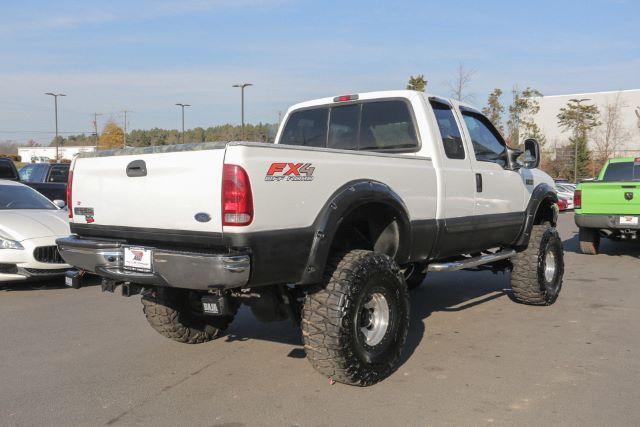 fully optioned 2001 Ford F 350 XLT Supercab pickup