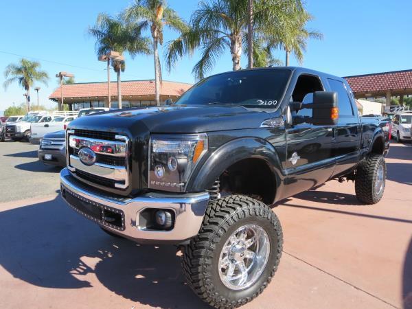 loaded 2012 Ford F 250 Lariat pickup