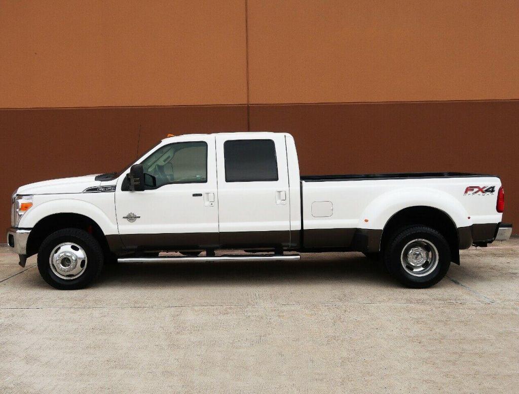nice and clean 2012 Ford F 350 Lariat pickup