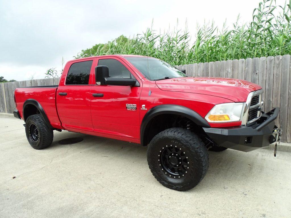 well equipped 2012 Dodge Ram 2500 ST pickup