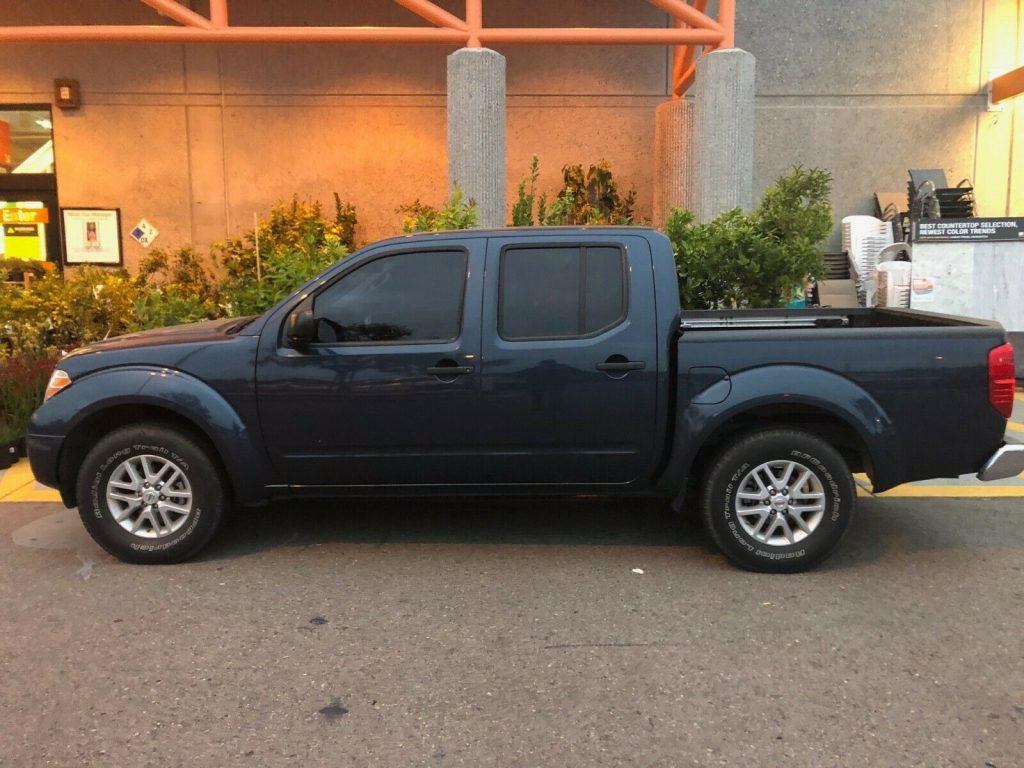 immaculate 2015 Nissan Frontier SV pickup