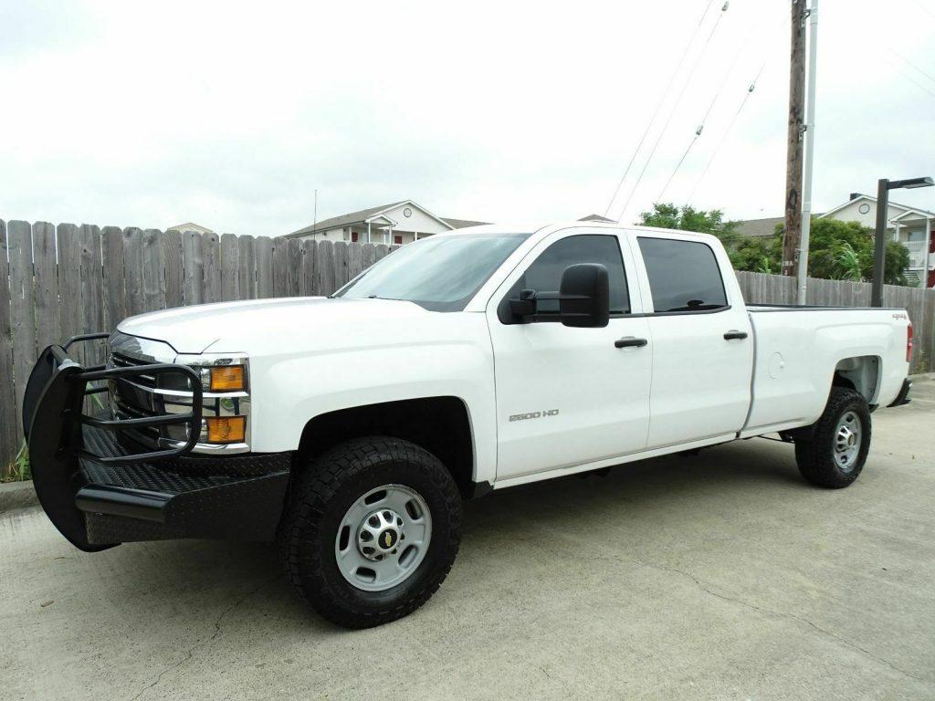 well equipped 2015 Chevrolet Silverado 2500 pickup
