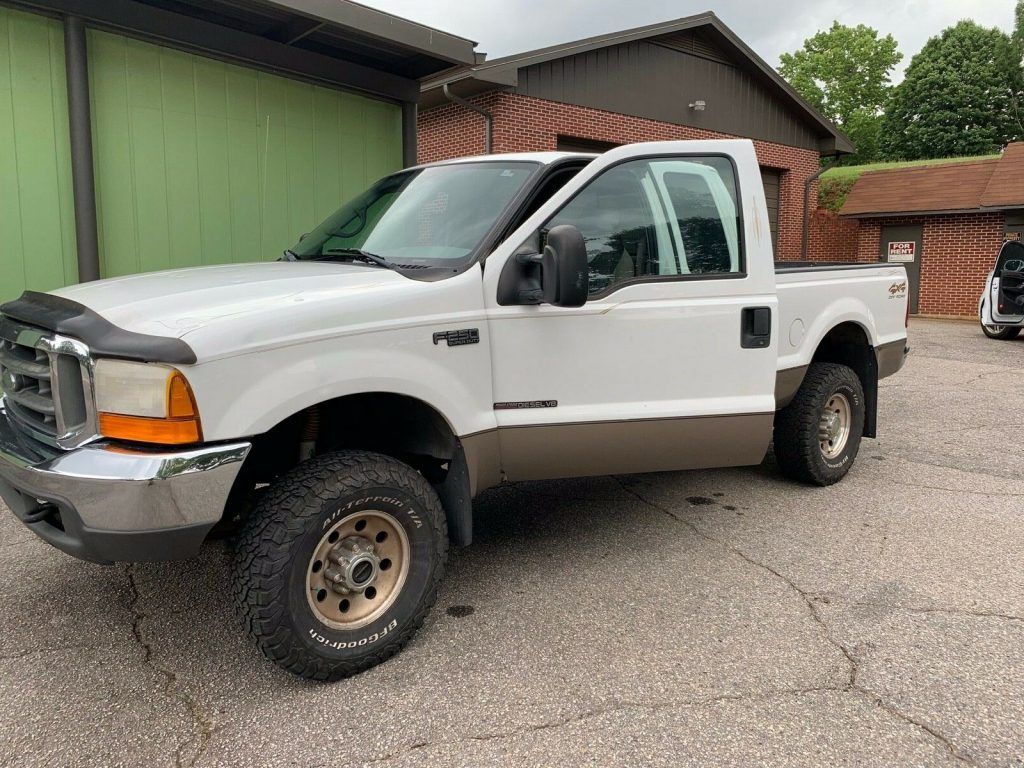 well cared for 2000 Ford F 250 XLT pickup