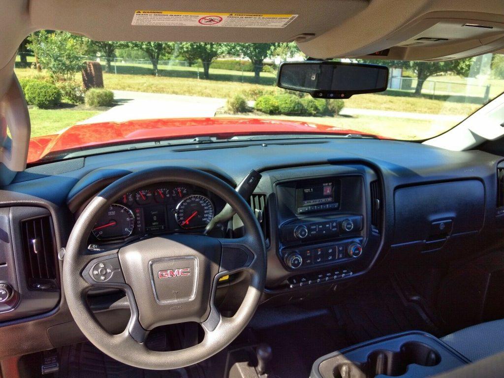 lifted 2015 GMC Sierra 2500 pickup