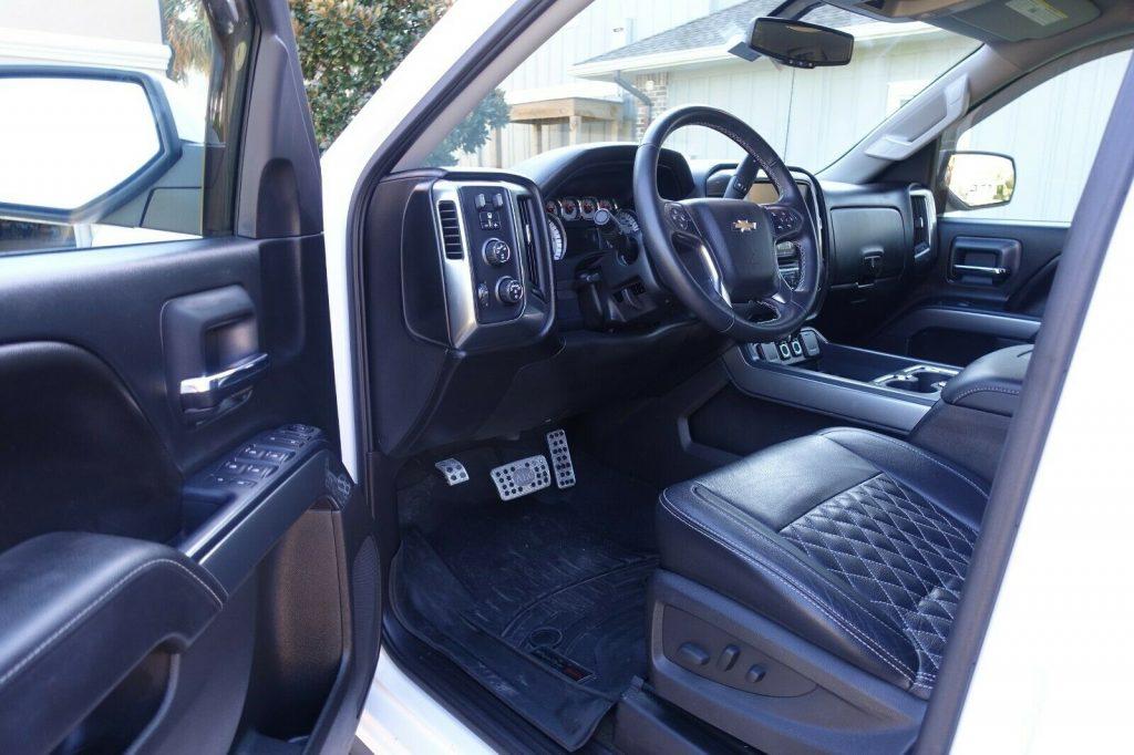 clean 2016 Chevrolet Silverado 1500 American Luxury Coach pickup