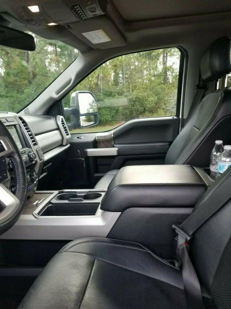 low miles 2017 Ford F 250 LARIAT pickup