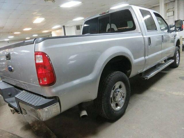 well equipped 2010 Ford F 250 pickup