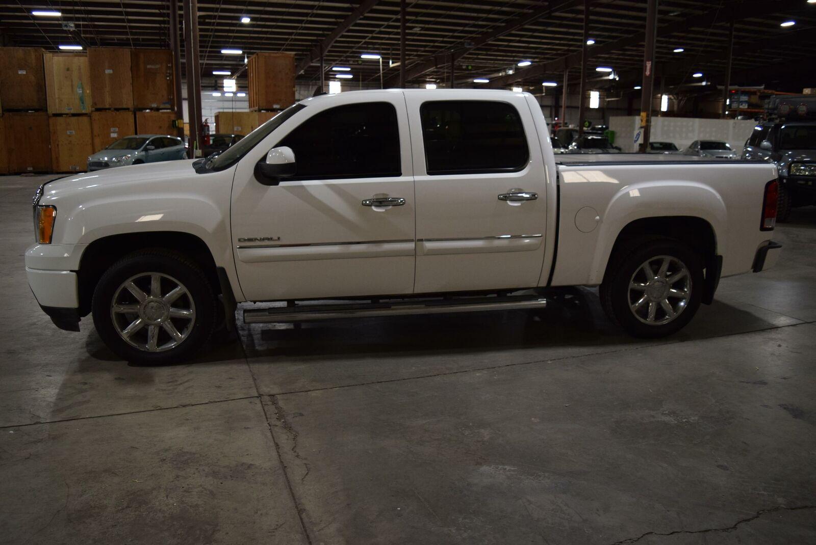 fully loaded 2011 GMC Sierra 1500 Denali pickup for sale