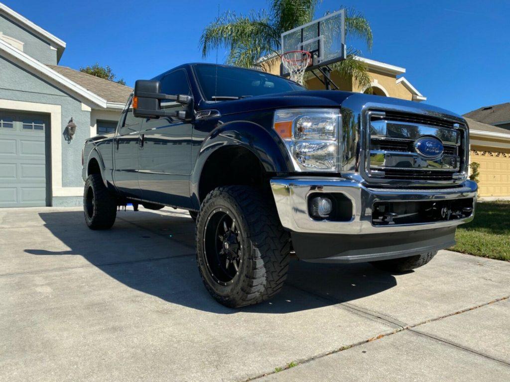 well optioned 2013 Ford F 250 Super DUTY pickup