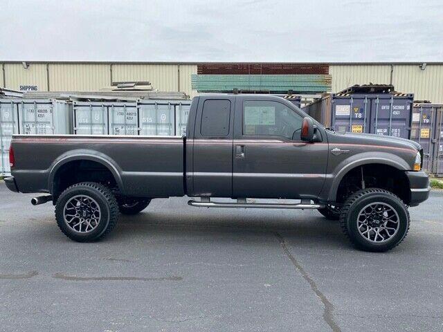 fully loaded 2004 Ford F 250 pickup