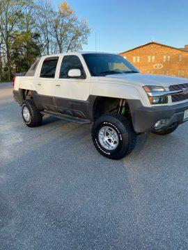 great shape 2003 Chevrolet Avalanche K1500 pickup for sale